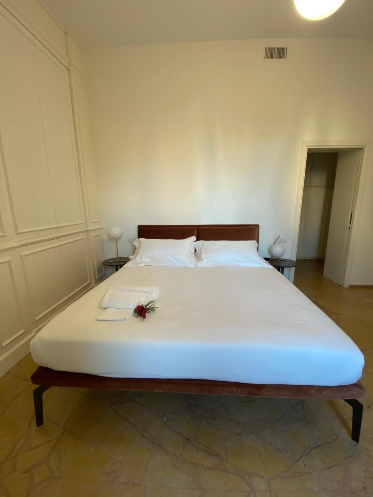 Luxury House With Parking Apartment Napoli Ngoại thất bức ảnh
